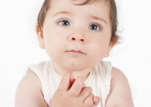 新生女?huà)雰簩殞毤楹寐?tīng)名字大全屬虎